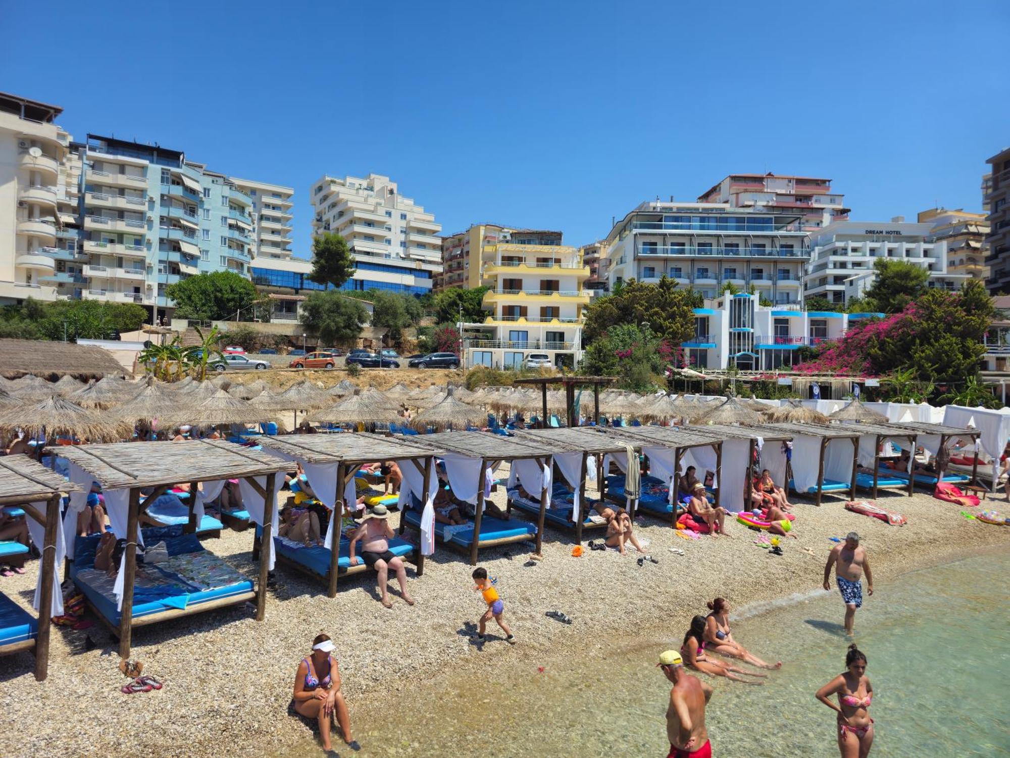 Ardit Seaside Rooms Σαράντα Εξωτερικό φωτογραφία